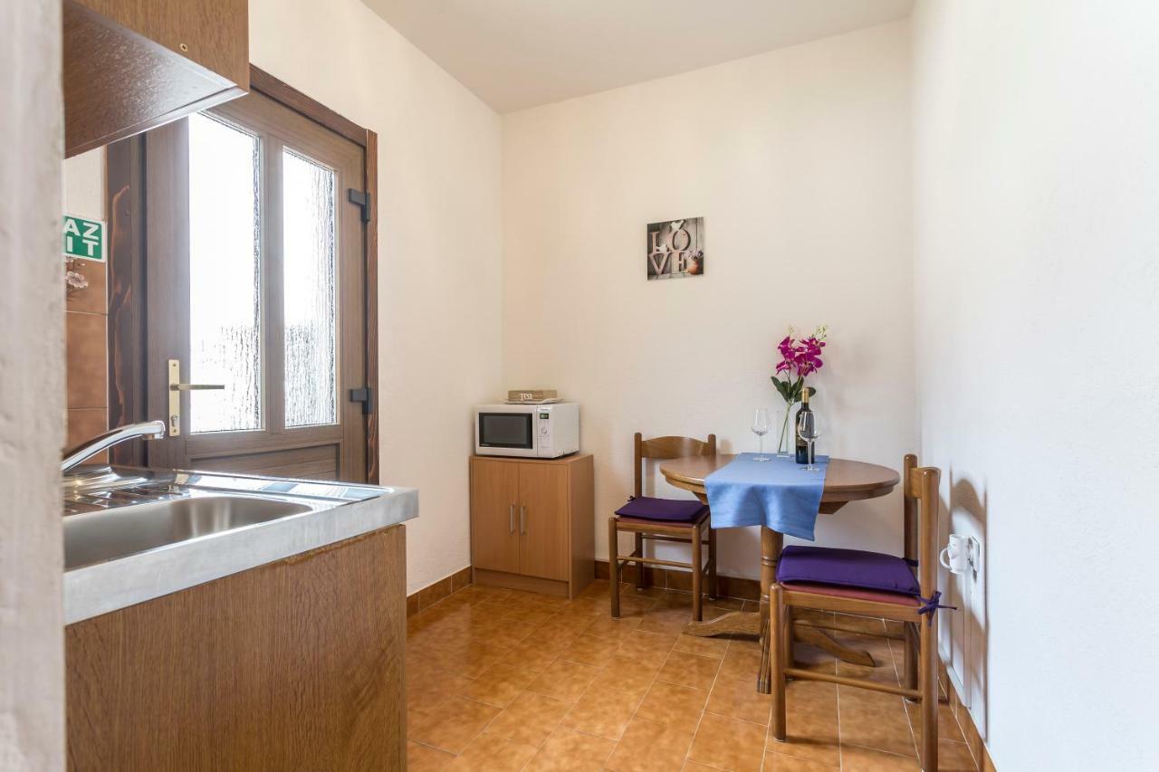 Apartmani Bezma Μπολ Εξωτερικό φωτογραφία